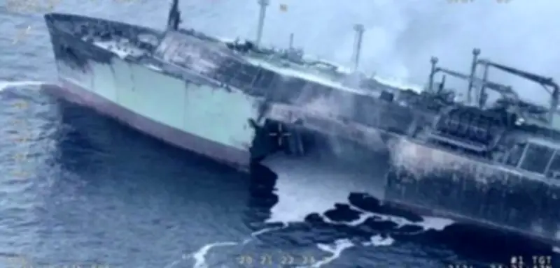 Umweltnotstand im Mittelmeer: Russischer LNG-Tanker »Arctic Metagaz« bedroht Maltas Küste