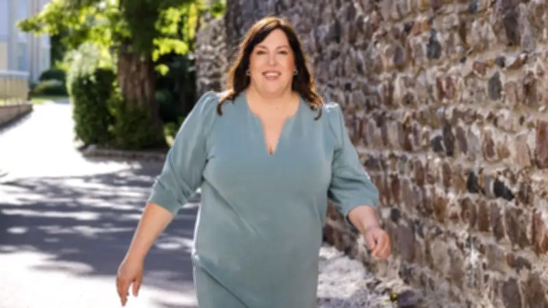 Unabhängige Kandidatin gewinnt Bürgermeisterwahl in Strausberg trotz anhaltender Kontroversen