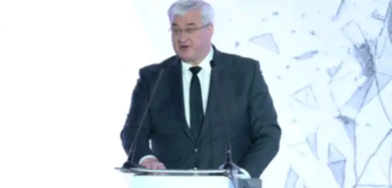 Ungarn lässt ukrainische Bankmitarbeiter frei – behält aber Millionen und Gold