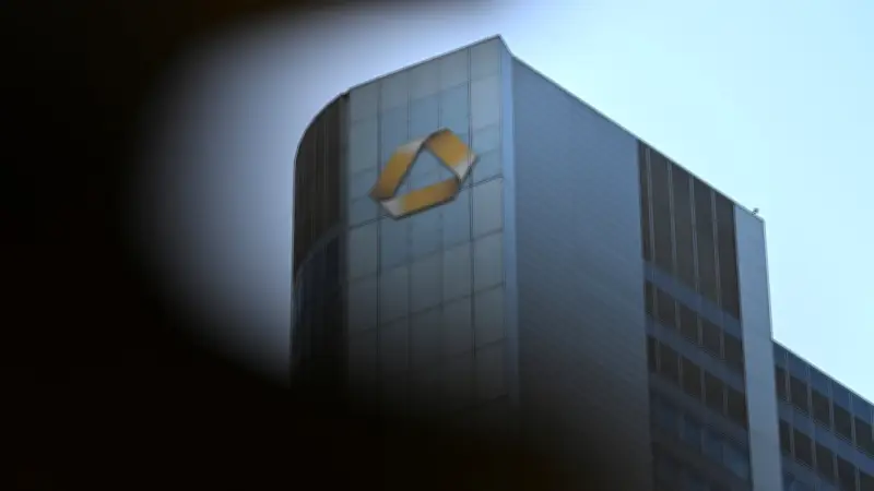 UniCredit-Übernahmepläne: Über 10.000 Arbeitsplätze bei Commerzbank bedroht