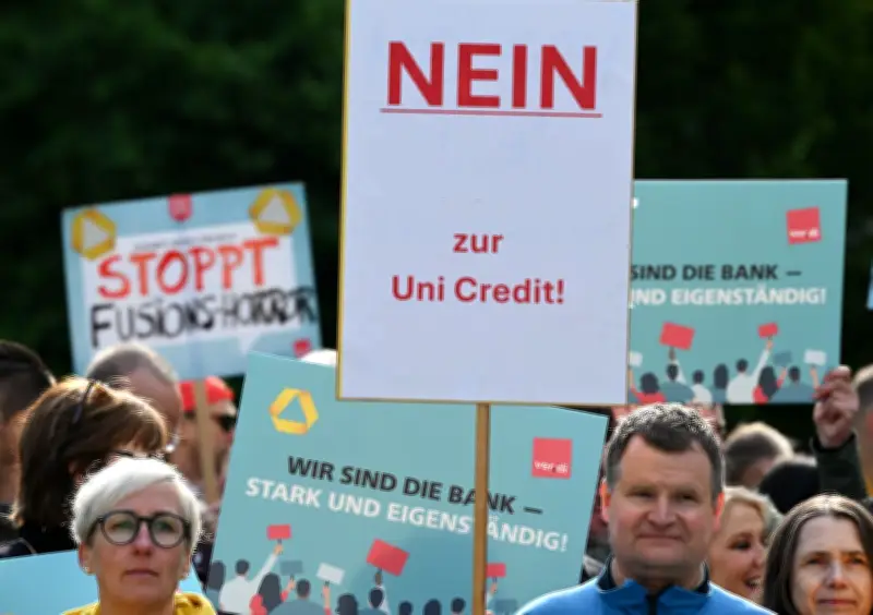 Unicredit drängt mit Milliardenangebot auf Commerzbank-Übernahme - Orcel fordert Gespräche