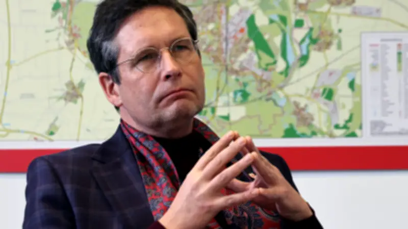 Urlaubsregeln im OB-Büro Halle: Vorwürfe gegen Verwaltung von Oberbürgermeister Vogt