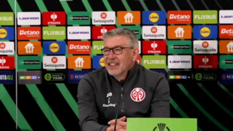 Urs Fischer erklärt kuriosen Toiletten-Sprint von Mainz-Star Danny da Costa