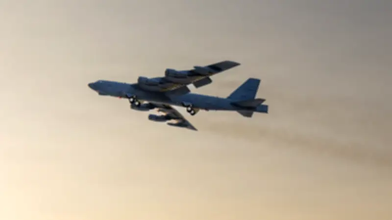 US-Angriffe mit Uralt-Bomber: Der B-52 „Stratosaurus“ im Einsatz gegen Iran