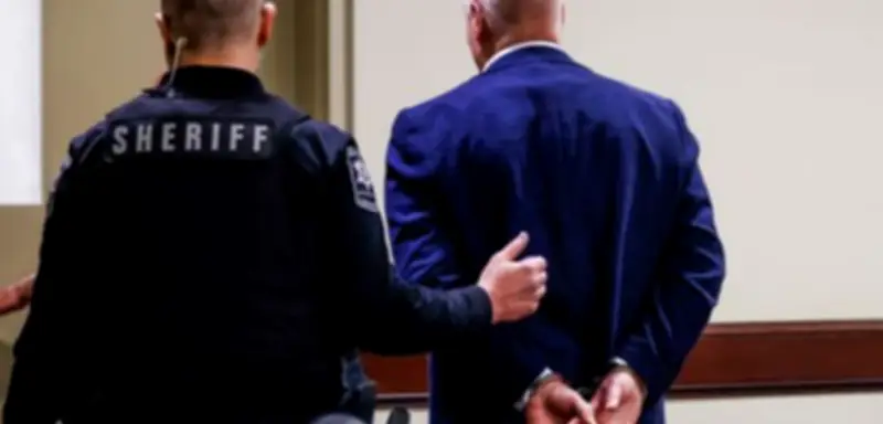 US-Gerichtsurteil: Vater in Georgia wegen Mordes für Amoklauf seines Sohnes verurteilt