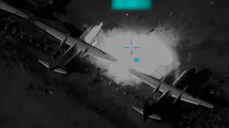 US-Luftangriff auf iranische Militärflugzeuge während neuer Raketenattacken auf Israel