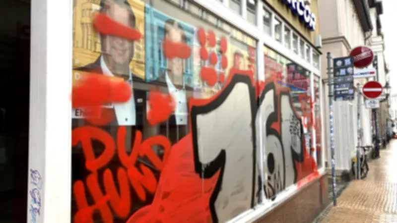 Vandalismus im Schweriner OB-Wahlkampf: Polizei registriert 19 Strafanzeigen