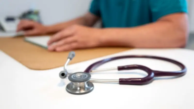 Verdienen Ärzte wirklich so viel? Die Wahrheit über das Einkommen