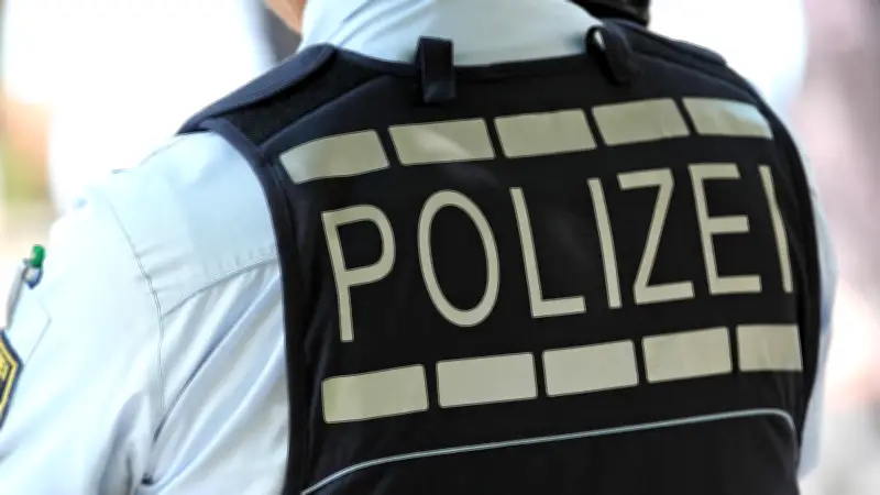 Verfahren eingestellt: Alkohol-Exzess führt zu Polizeieinsatz und Gerichtsverhandlung