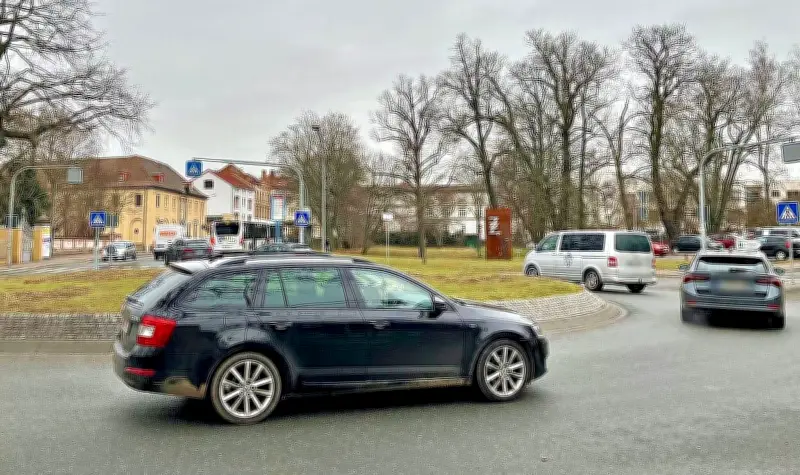 Verkehr in Zeitz: Leser hinterfragen Sinn von Einbahnstraßen im Stadtkonzept