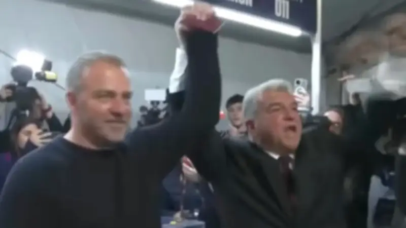 Verrückte Szene beim FC Barcelona: Laporta brüllt plötzlich Hansi Flicks Namen