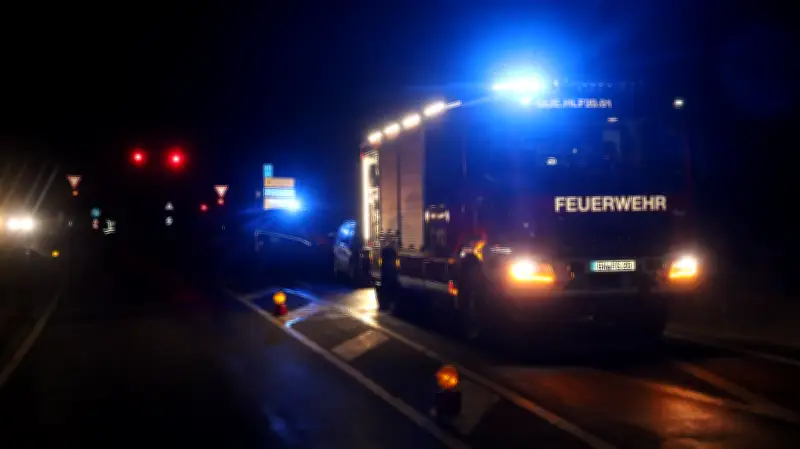 Verschmutzte L35 bei Gützkow: Polizei und Feuerwehr im Großeinsatz nach Betriebsstoffaustritt