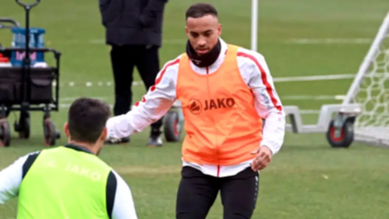 VfB Stuttgart: Jamie Leweling kämpft um Comeback gegen Borussia Dortmund nach Verletzung