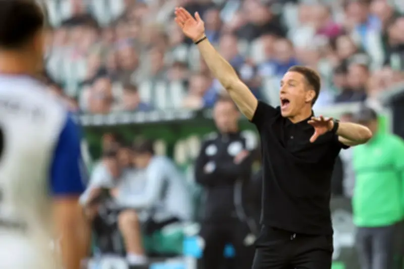 VfL Wolfsburg: Trainer Bauer und Sportchef Christiansen müssen nach Niederlage gehen