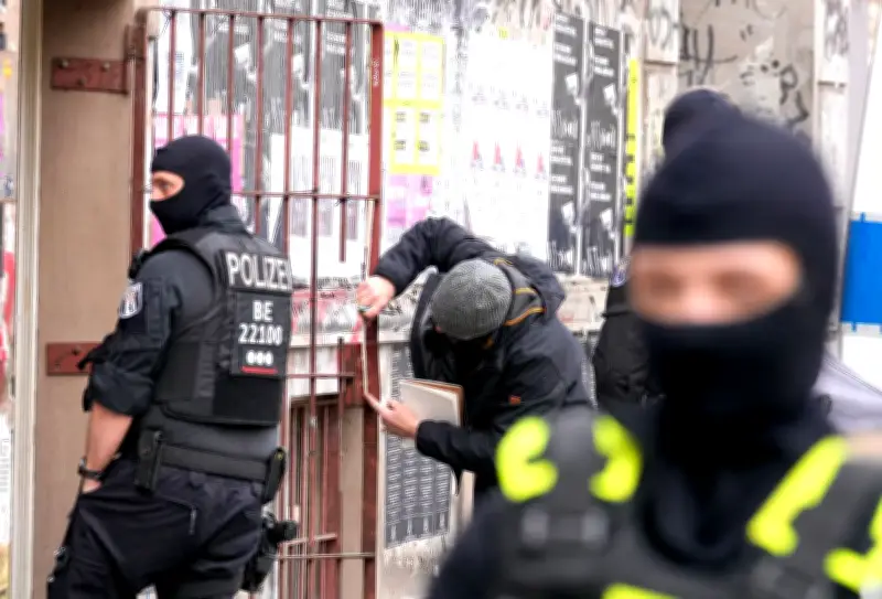 Vier Verdächtige nach Brandanschlag auf Berliner Strommasten ermittelt - Razzia in vier Bundesländern