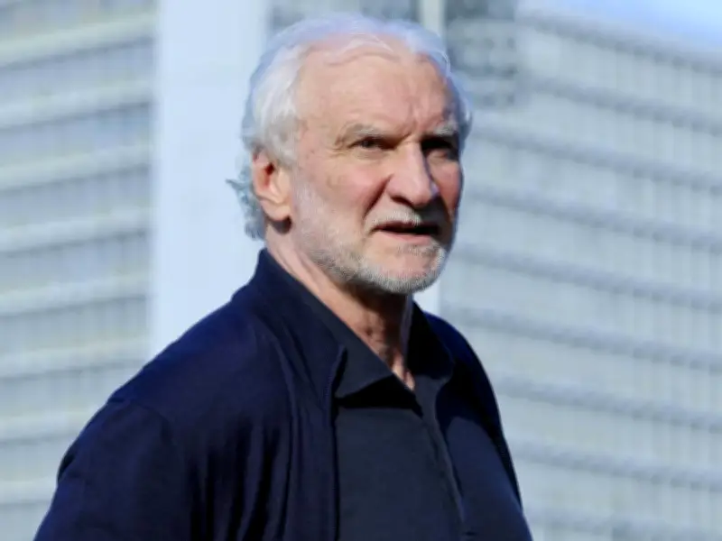 Völler-Interview zu Sané bricht abrupt ab - Kurioser TV-Moment beim U21-Spiel