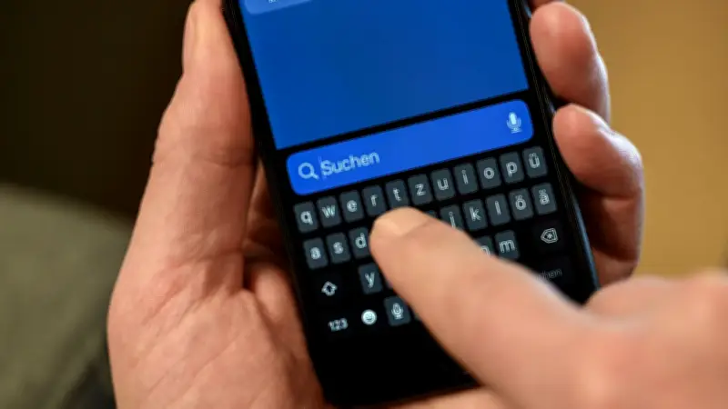 Volkshochschule Pasewalk startet Smartphone-Kurs für Einsteiger: Sicherheit im Fokus