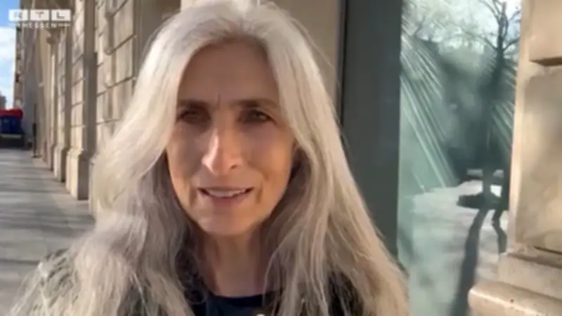 Vom DDR-Cover zur Pariser Fashion Week: Dessauer Model trotzt GNTM-Aus