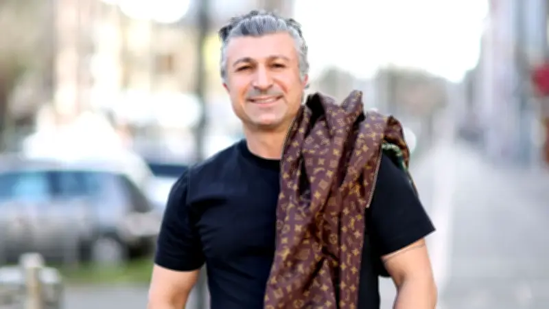 Vom Kranführer zum Millionär: Lotto-Chico zieht nach 10-Mio.-Gewinn Bilanz