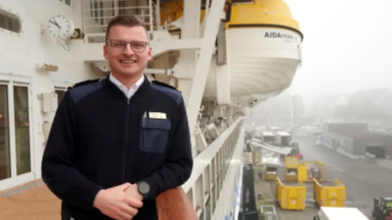 Vom Plauer See auf die Weltmeere: Ein Aida-Offizier erzählt vom Leben an Bord