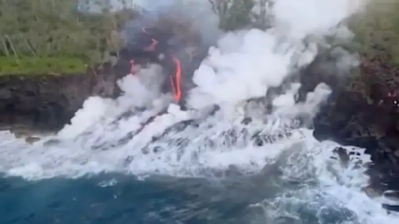 Vulkanausbruch auf La Réunion: Lavastrom erreicht nach 20 Jahren wieder das Meer