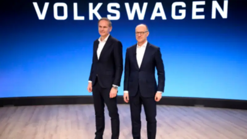 VW in der tiefsten Krise seit dem Dieselskandal: Warum die Führung trotzdem hält