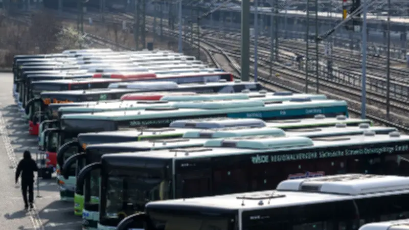 Warnstreik am Donnerstag: ÖPNV in sechs Bundesländern steht still