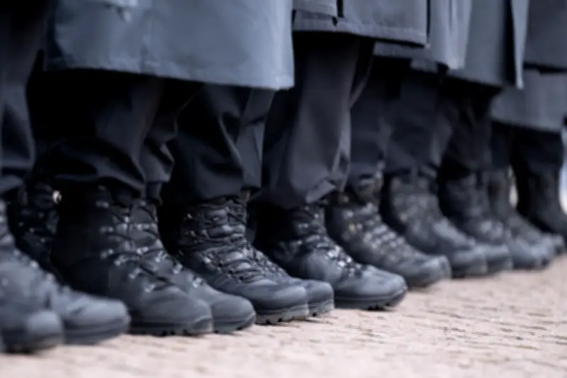 Wehrbeauftragter kritisiert Kopflastigkeit der Bundeswehr: Zu wenige Mannschaftssoldaten