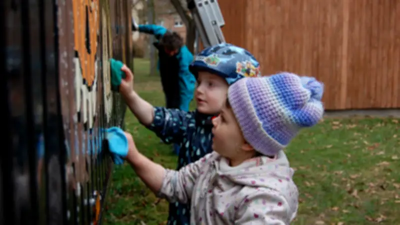 Weißenfels feiert Rekord beim Frühjahrsputz: Prominenter Gast unter 1.000 Helfern