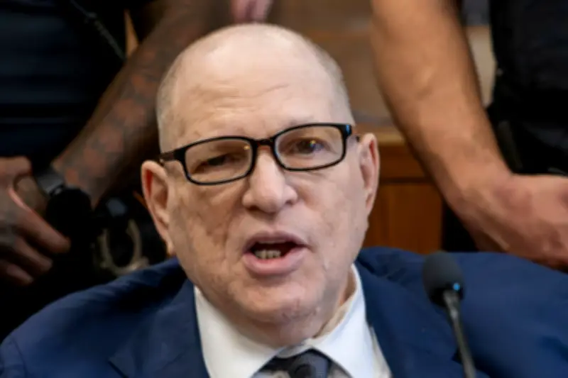 Weinstein räumt Fehler ein, bestreitet aber weiterhin sexuelle Übergriffe