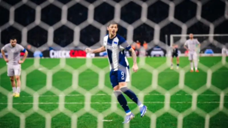 Werder Bremen senkt Ablöse für Dawid Kownacki - Hertha Berlin könnte profitieren