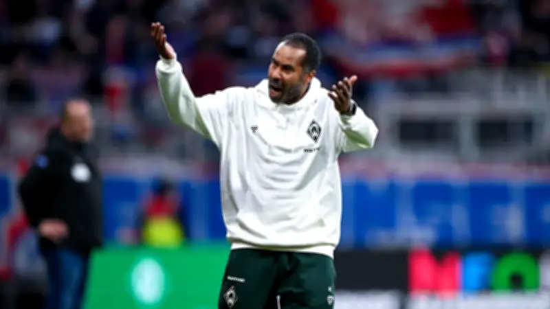 Werder Bremens Stürmer Thioune erleidet schwere Verletzung - Zukunft ungewiss