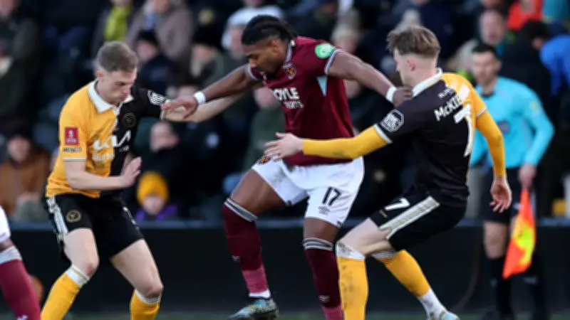 West-Ham-Coach verhängt Kraftraum-Verbot für Adama Traoré: „Er trägt genug Gewicht“