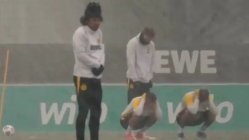 Wetterchaos beim BVB: Hagelsturm erzwingt Trainingsunterbrechung