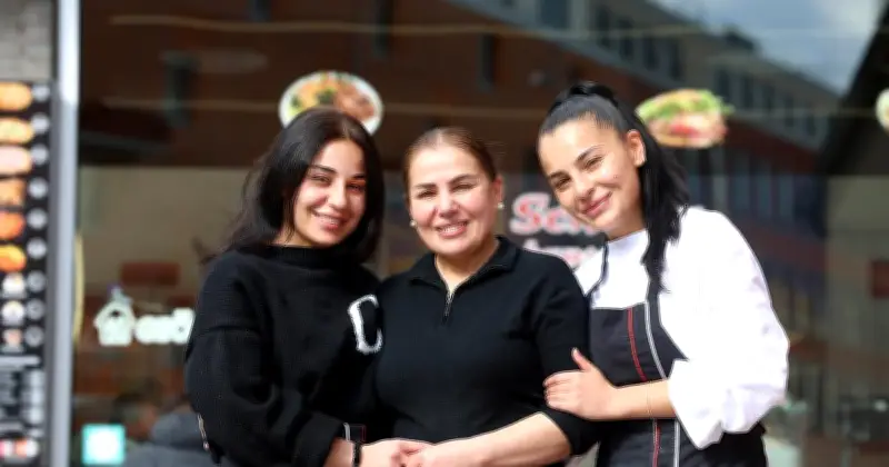 Wie meine Mama: Drei Frauen retten 83-Jährige nach Wohnungsbrand in München