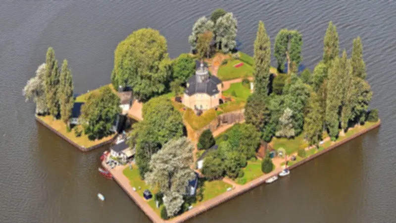 Wilhelmstein: Deutschlands kleinste bewohnte Insel im Steinhuder Meer