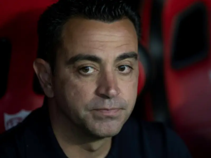 Xavi kritisiert FC Barcelona-Führung, verteidigt Nachfolger Hansi Flick
