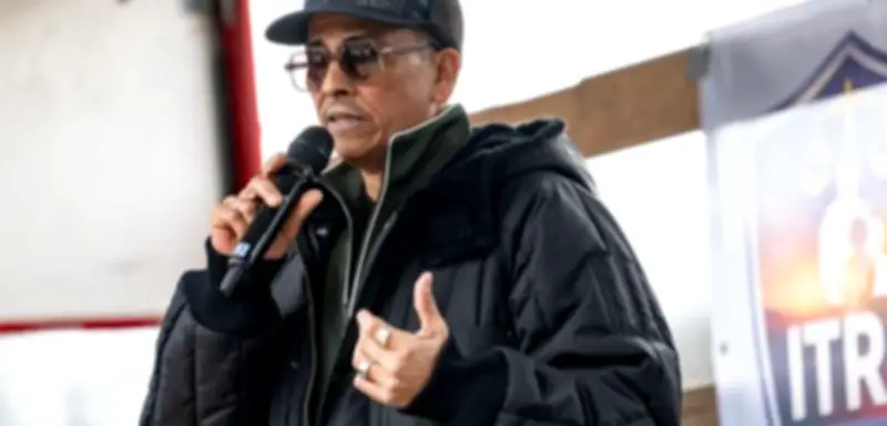 Xavier Naidoo auf Berliner Demo: Vom Skeptiker zum Organisator inmitten des Chaos