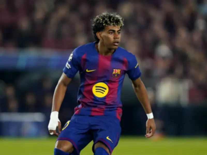 Yamals denkwürdiger Abend: Fehlschüsse und Jubel im Champions-League-Spektakel