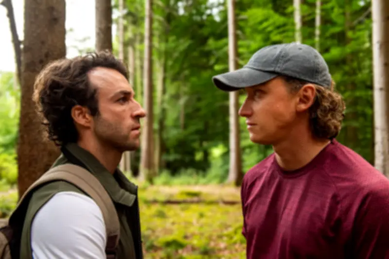 ZDF-Herzkino feiert Premiere mit schwuler Hauptfiguren-Liebesgeschichte in "Baumgeflüster"