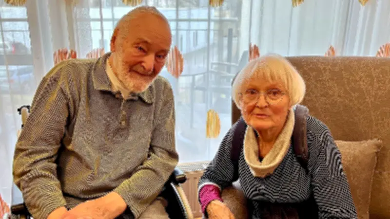 Zeitzer Künstlerlegende Joachim Hering feiert 95. Geburtstag: Seine Werke prägen das Stadtbild