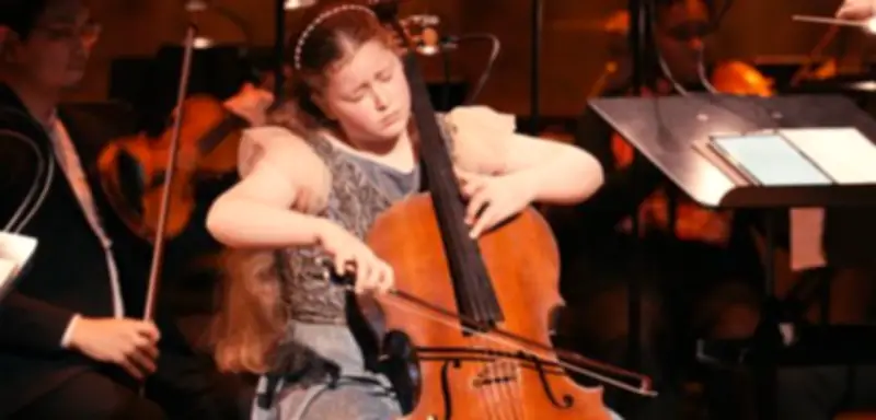 Zwölfjährige Cellistin Charlotte: Von der Plastikgitarre zur Carnegie Hall