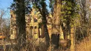 Architekt rettet vergessenes Dornröschenschloss bei Leipzig aus dem Dornröschenschlaf