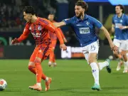 Auch ohne Dzeko: Schalke 04 behauptet Tabellenführung in der 2. Bundesliga