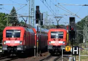 Bahnstrecke Berlin-Oranienburg nach Böschungsbrand wieder vollständig befahrbar