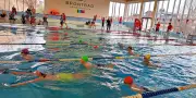 Bitterfelder Schwimmverein sammelt 1.400 Euro bei erstem Stundenschwimmen für den guten Zweck