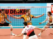 BR Volleys: Nächste Verletzung trübt Sieg - Moritz Reichert humpelt vom Feld