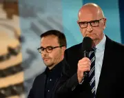 Brandenburg vor rot-schwarzer Koalition: Woidke und Redmann präsentieren Vertrag