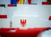 Brandenburger Landtag ehrt 32 engagierte Schüler mit Anton-Adder-Preis