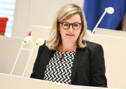 Brandenburgs Wirtschaftsministerin Klement lehnt Ende der Russland-Sanktionen ab